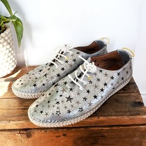 APROPO Silver Star Patterned Women's Shoes